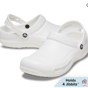 NWT - BISTRO SLIP RESISTANT WORK CLOG